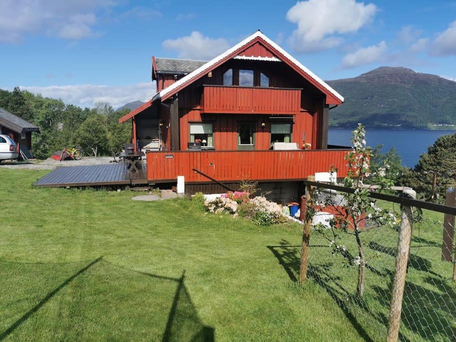 Rekdal Villa Vestnes Eksteriør billede