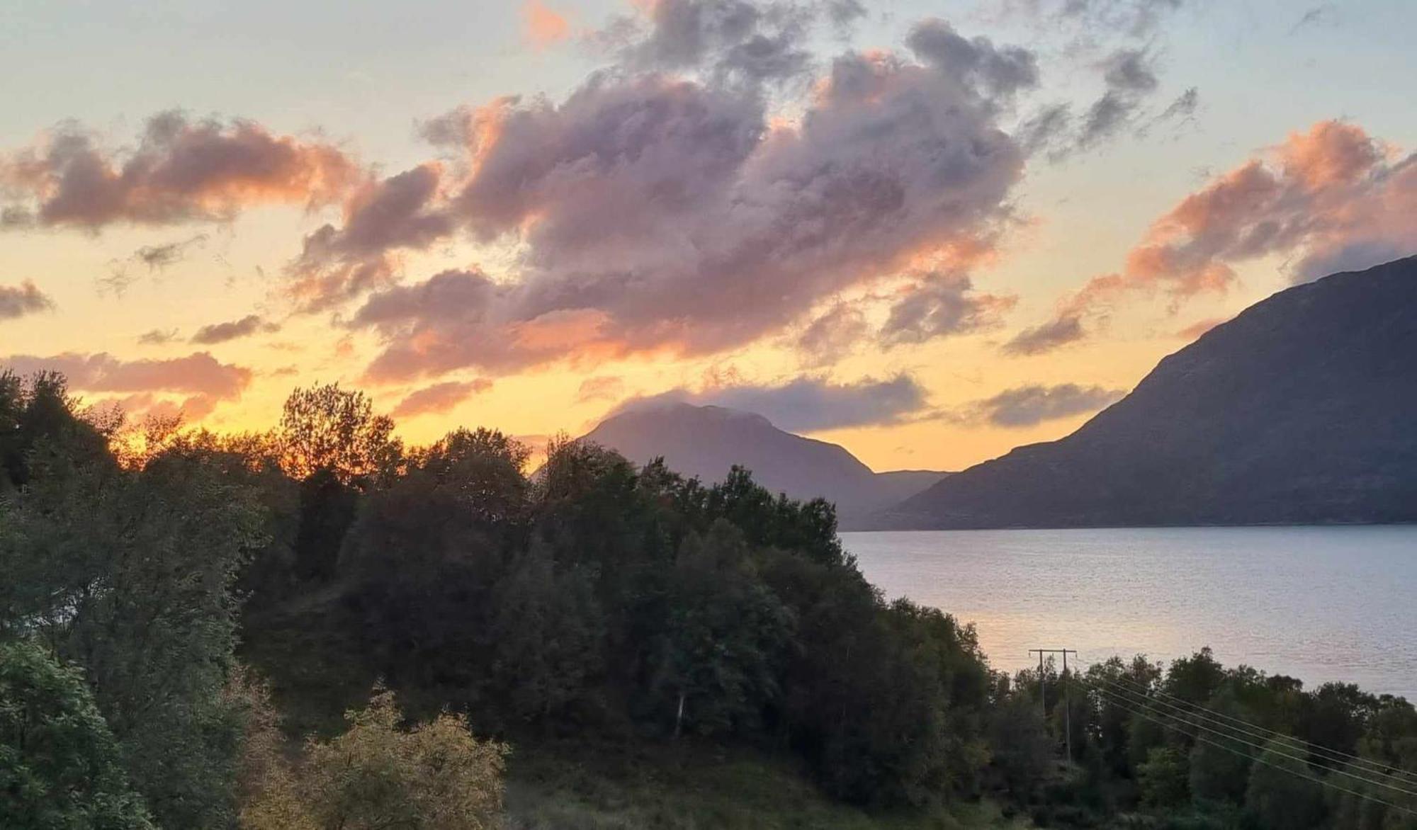 Rekdal Villa Vestnes Eksteriør billede